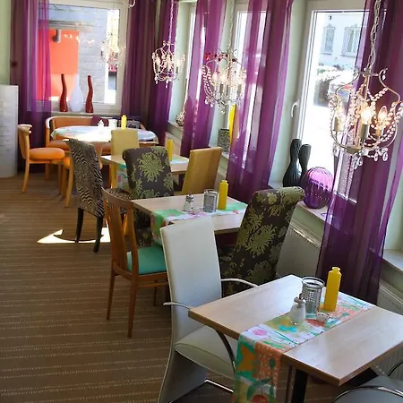 Garni Elegant 3*