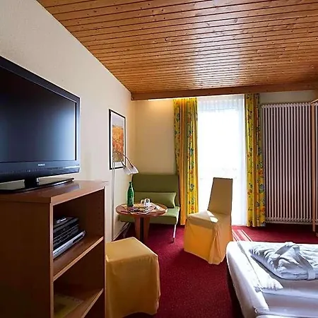 Otel Elegant 3*