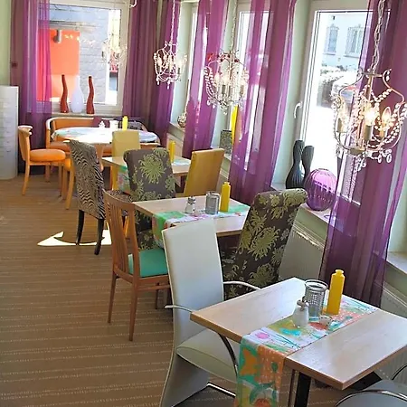 Otel Elegant 3*