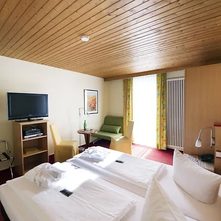 Otel Elegant Willingen (Upland)